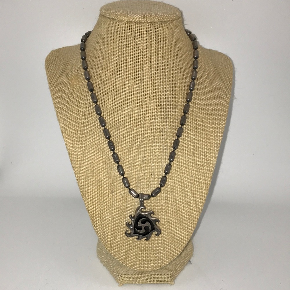 Vintage 2000 surfer style necklace
